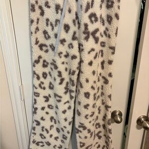 Amazon Women's Fleece Pajama Pants - Cream and Gray